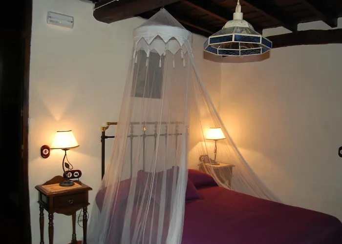 Rurales Tia Josefa * Tornavacas